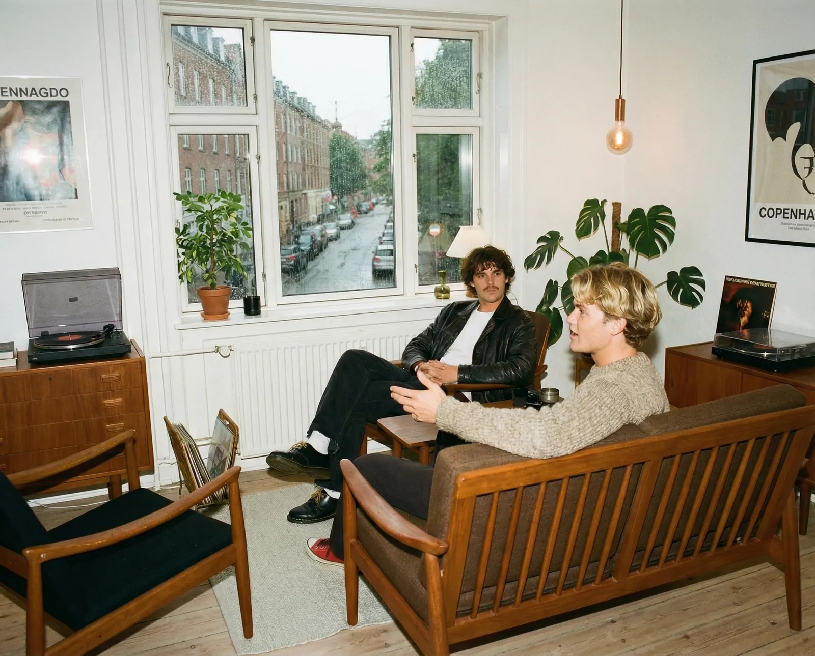 Roomies i stuen